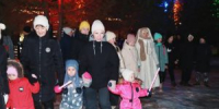 В Ядрине состоялось новогоднее представление «Зимние забавы» - Знамя Труда