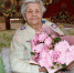 В Ядрине поздравили со 100-летним юбилеем ветерана-врача Людмилу Виноходову - Знамя Труда