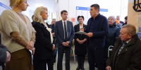 Вопросы медицины, образования и жилья: Алла Салаева встретилась с жителями Ядринского округа - Знамя Труда