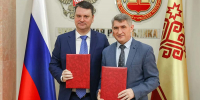 Председатель Соцфонда Сергей Чирков заключил соглашение  о сотрудничестве с Главой Чувашии - Знамя Труда